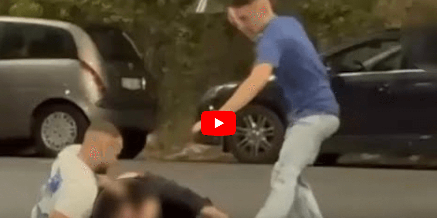 Roma, pestaggio a coppia gay. Frustate, calci e pugni. Lo sconvolgente video. "Appello per riconoscere gli aggressori" - roma pestaggio omofobo - Gay.it