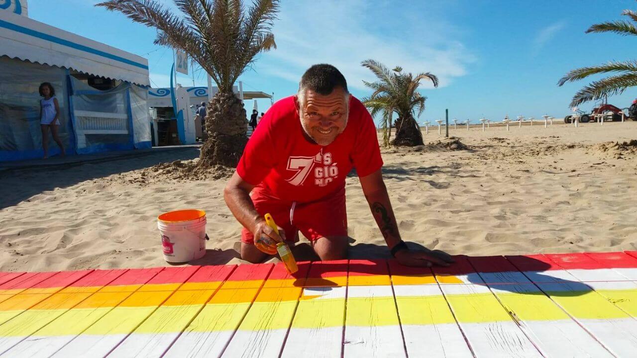spiaggia community 27 attacco omofobo