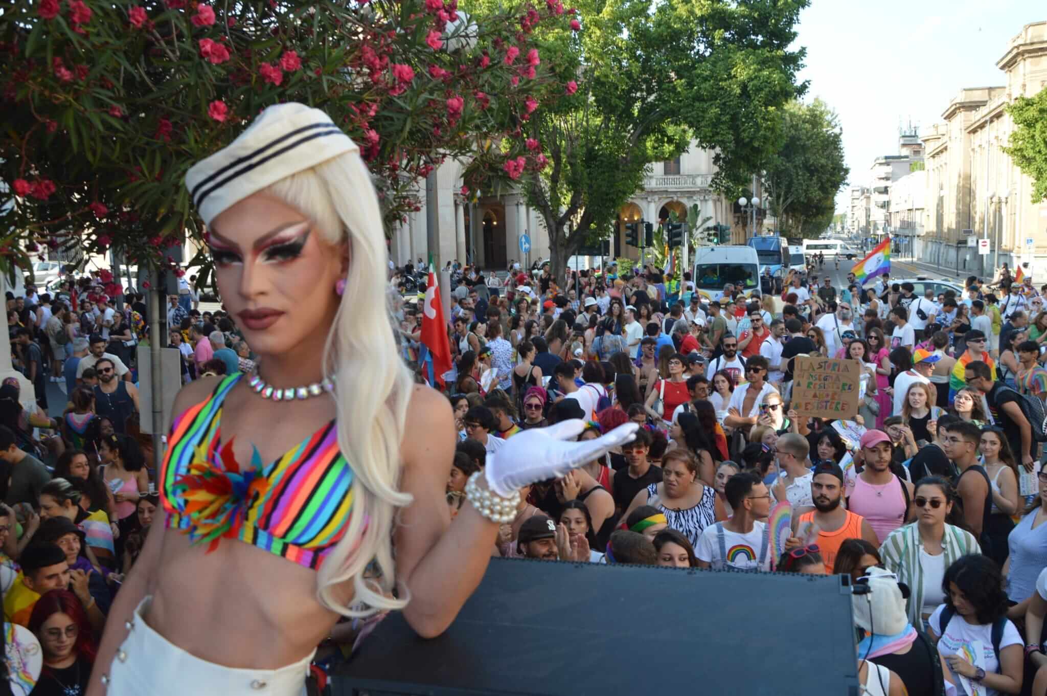 Stretto Pride - sabato 20 luglio a Messina (FB - Nazario Nulli)