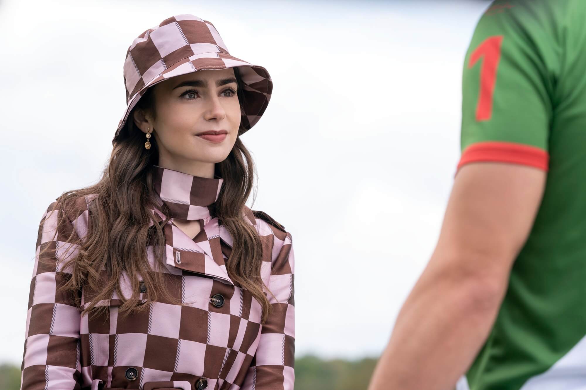 Emily in Paris. Lily Collins