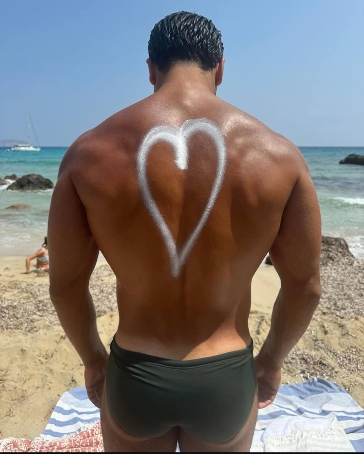 Giuseppe Giofrè e le calde vacanze estive tra Ibiza, Formentera e Torremolinos (FOTO) - Giuseppe Giofre 2 - Gay.it