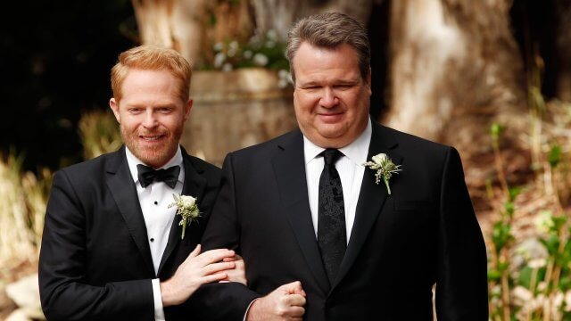Modern Family, parla Jesse Tyler Ferguson: "I gay erano furiosi perché Mitchell e Cameron non si baciavano mai" - Modern Family Jesse Tyler Ferguson - Gay.it