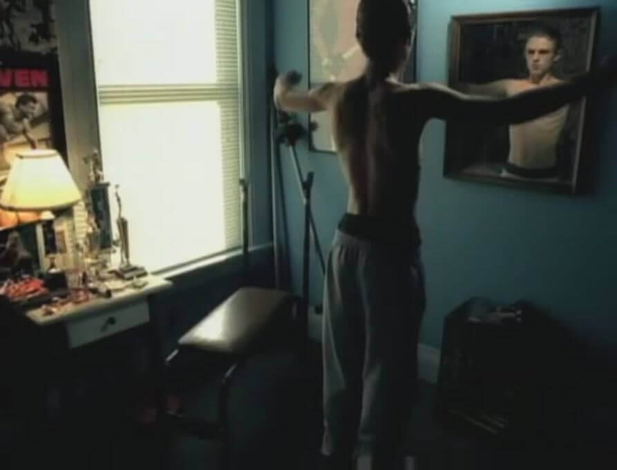 Beautiful-Music-Video-christina-aguilera-26415483-893-680