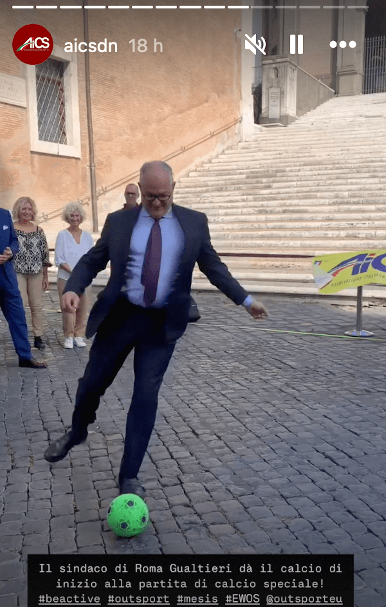 European Week of Sport 2024, il sindaco di Roma Gualtieri dà un calcio ai pregiudizi con il metodo Outsport per la Diversity and Inclusion - Gualtieri sindaco - Gay.it