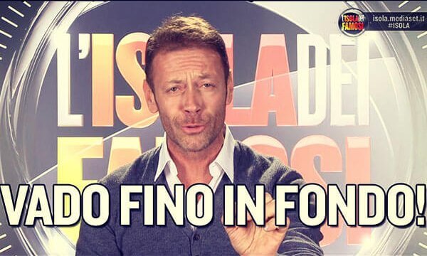 Isola dei Famosi: la Playa Desnuda conquista tutti, anche Mara Venier - Isola dei famosi 2015 1 BS - Gay.it