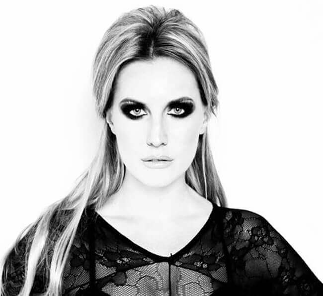 Michaela_May_singer