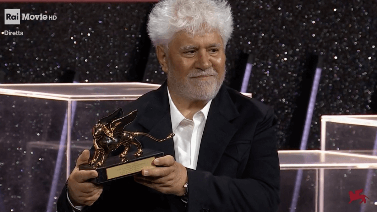 Pedro Almodovar: “Gli USA non sono una democrazia in questo momento, ma un tipo di regime totalitario”