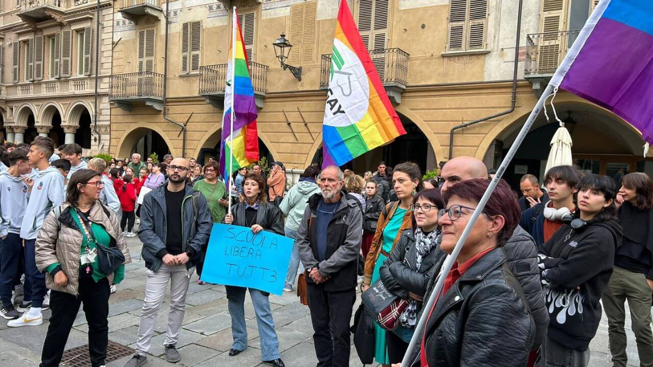 Scuola Libera Tutt3 - Presidio a Cuneo