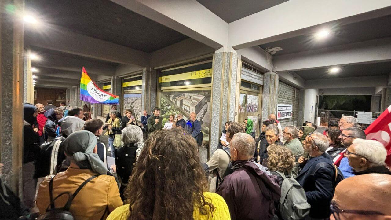 Scuola Libera Tutt3 - Presidio a Ragusa