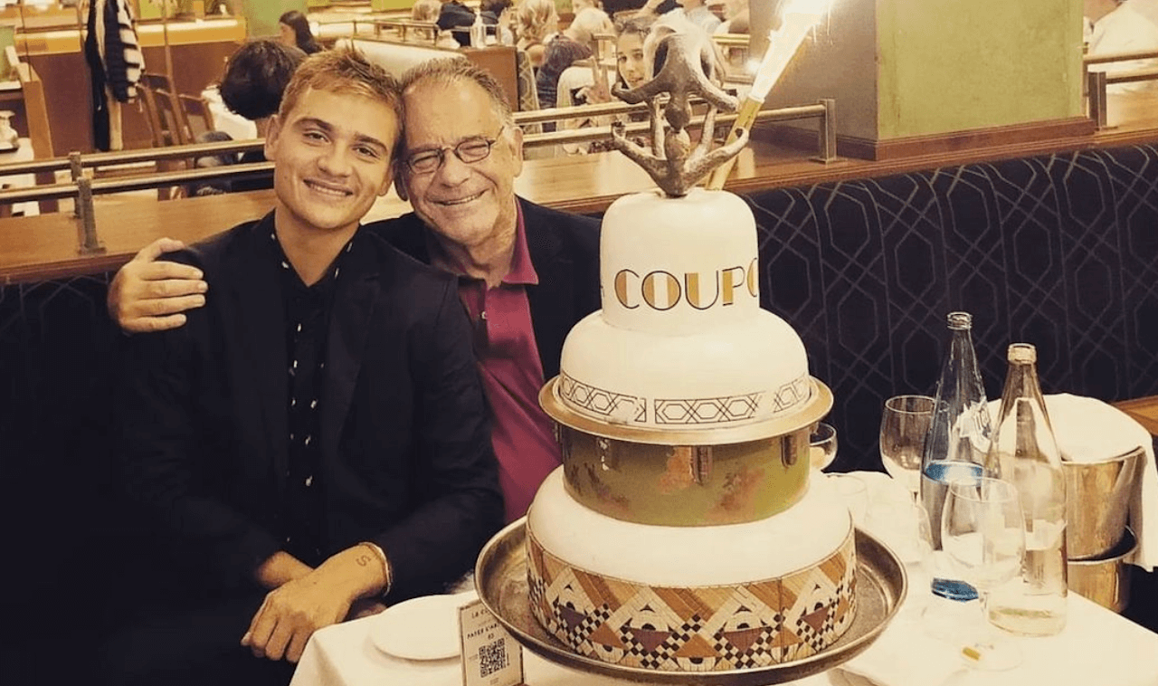 Simone Antolini e il regalo di compleanno ad Alessandro Cecchi Paone: “Sei tutto per me, auguri amore mio”