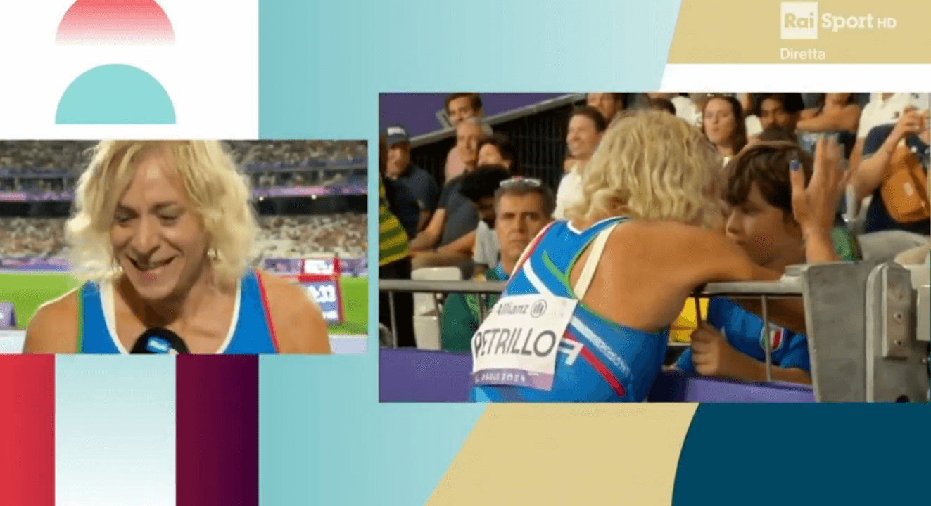 Valentina Petrillo fuori dalla finale dei 400 metri alle Paralimpiadi. E J.K. Rowling la attacca: "È un'imbrogliona" (VIDEO) - Valentina Petrillo con suo figlio - Gay.it