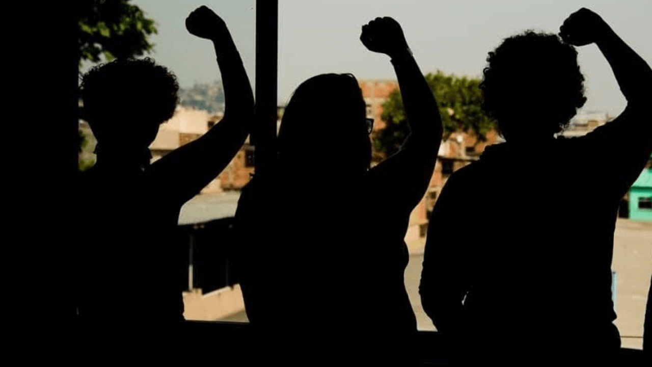 La lotta invisibile delle donne lesbiche nelle favelas brasiliane: intervista al collettivo di Casa Resistências - casa resistencias favelas brasile 5 - Gay.it