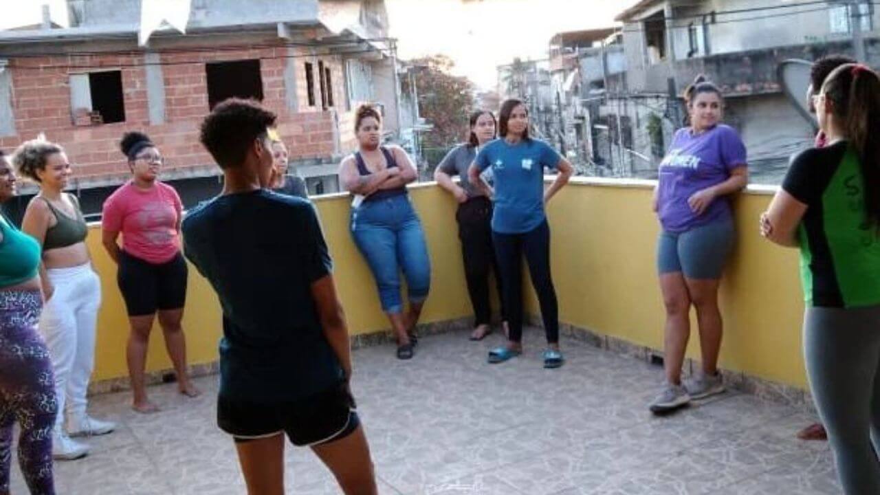La lotta invisibile delle donne lesbiche nelle favelas brasiliane: intervista al collettivo di Casa Resistências - casa resistencias favelas brasile - Gay.it