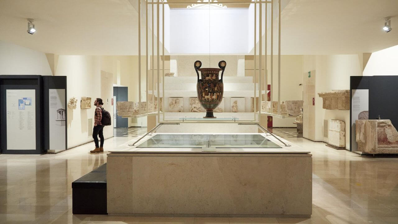 Puglia, echi di eternità: itinerari alla scoperta di una terra millenaria - cosa vedere in puglia 2 - Gay.it