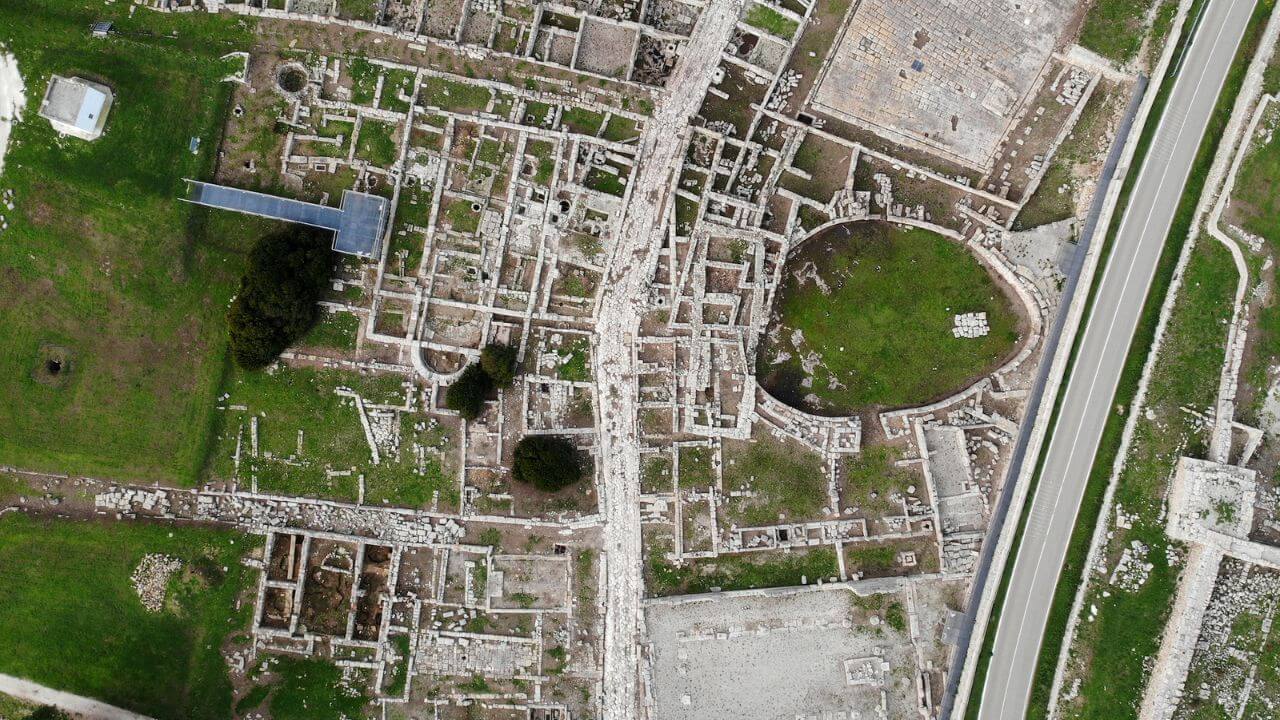 Puglia, echi di eternità: itinerari alla scoperta di una terra millenaria - cosa vedere in puglia 9 - Gay.it