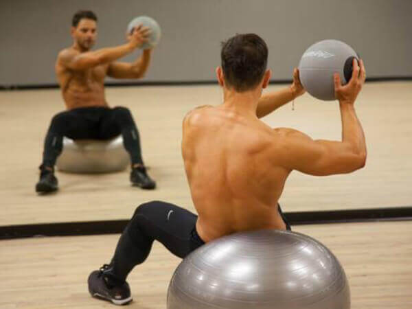 L’allenamento addominali per chi ha poco tempo per la palestra