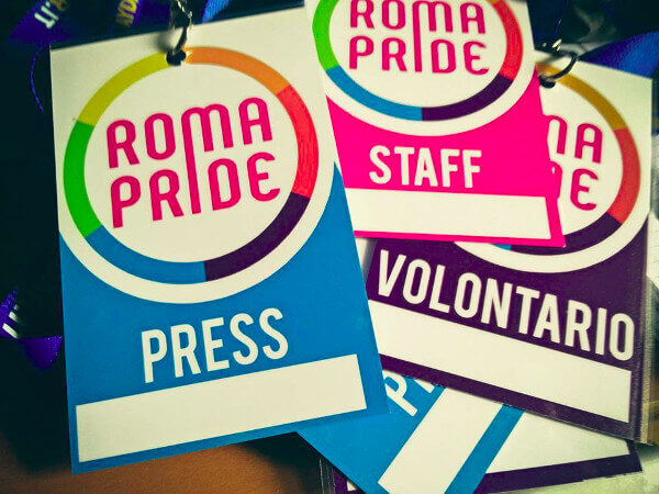 gay_azione1