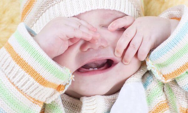 Come sopravvivere ai malanni di tuo figlio e alle profezie degli amici - influenza figli 1 - Gay.it