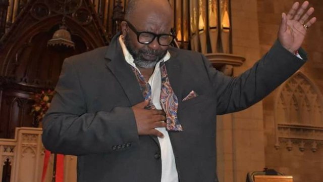 louis-mitchell-transfaith-attivismo-intersezionale