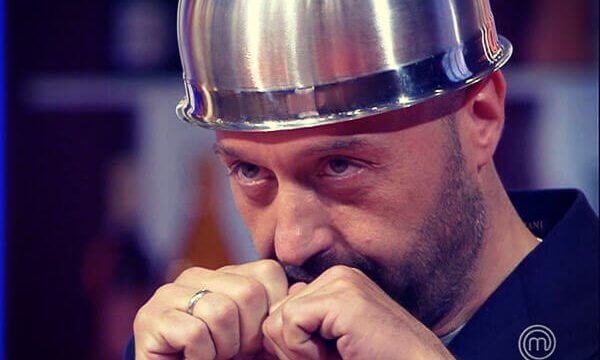 Masterchef 4, puntata nella dark room. Il catechista si salverà? - masterchef trashcronaca dark room BS - Gay.it