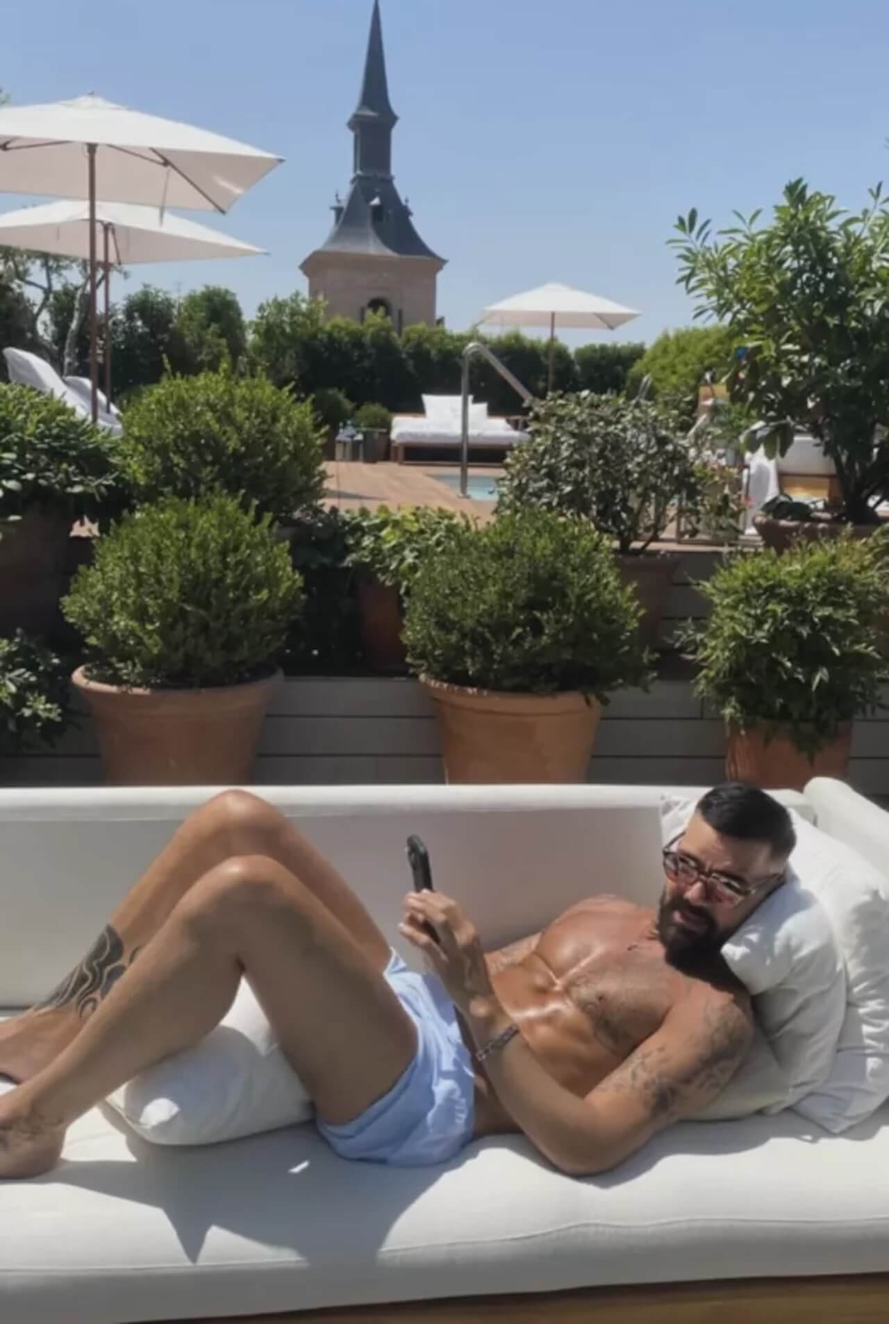 L'estate di Ricky Martin tra vacanze, concerti, figli e tanti piedi (VIDEO) - ricky martin 2 - Gay.it