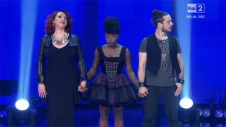 The Voice, la trashcronaca: Tommaso Pini è la nostra Conchita - tvoi ieri1 - Gay.it