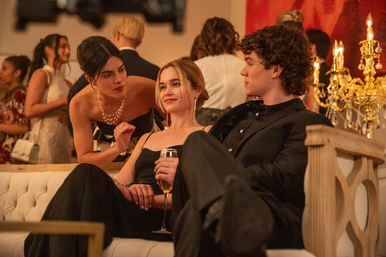 Cruel Intentions diventa serie Prime Video, ecco sinossi, cast, trailer italiano e prime immagini - Cruel Intentions S1 UT 230608 SAVJAS 01252 R 3000 - Gay.it