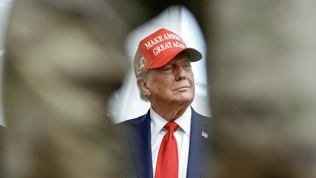 Donald Trump, nuovi deliri transfobici: "L'istruzione scolastica è per lo più transgender" - Donald Trump - Gay.it