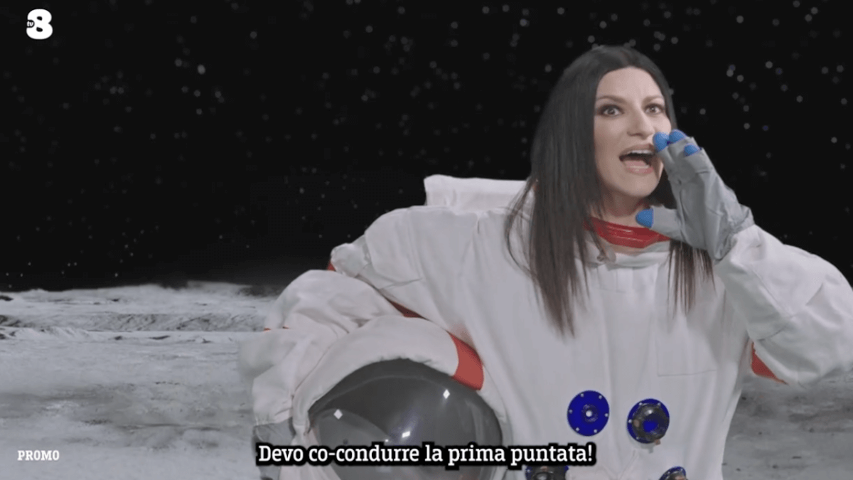 GialappaShow, Laura Pausini co-condurrà la prima puntata. L’annuncio video