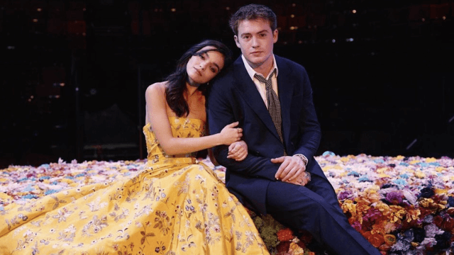 Romeo e Giulietta a Broadway, Kit Connor di Heartstopper acclamato dalla stampa. Le prime recensioni - Kit Connor e Rachel Zegler sono Romeo e Giulietta - Gay.it