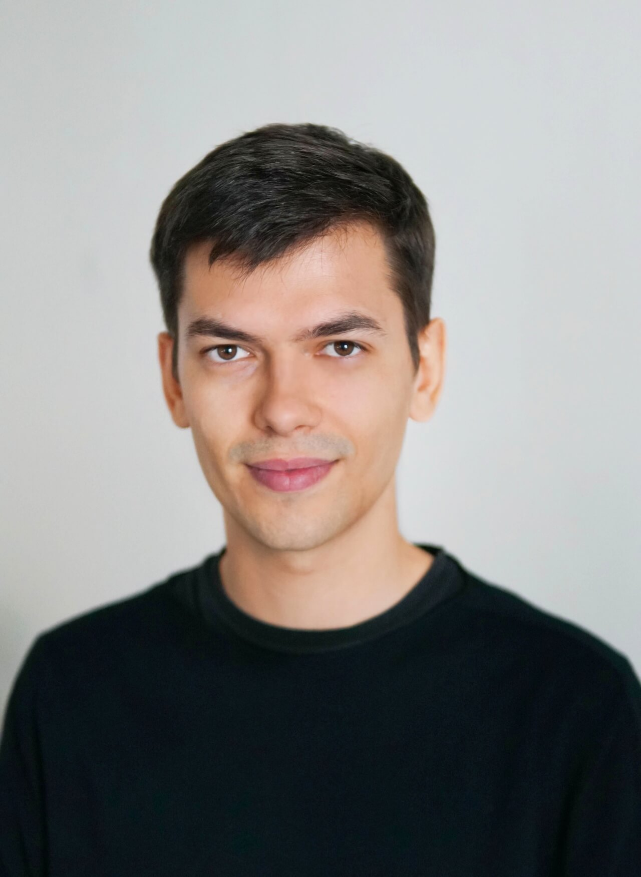 Inclusione di genere nel mondo della ristorazione e hospitality, cosa fare? Intervista a Lorenzo Mattiello - LORENZO MATTIELLO Content editor e producer - Gay.it