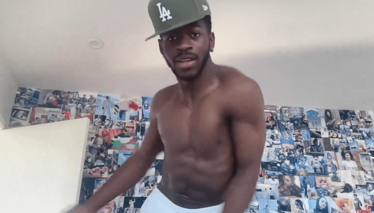 Lil Nas X riparte dopo il flop: “Nuova musica il prossimo mese” e fa uno spoiler sull’album – VIDEO