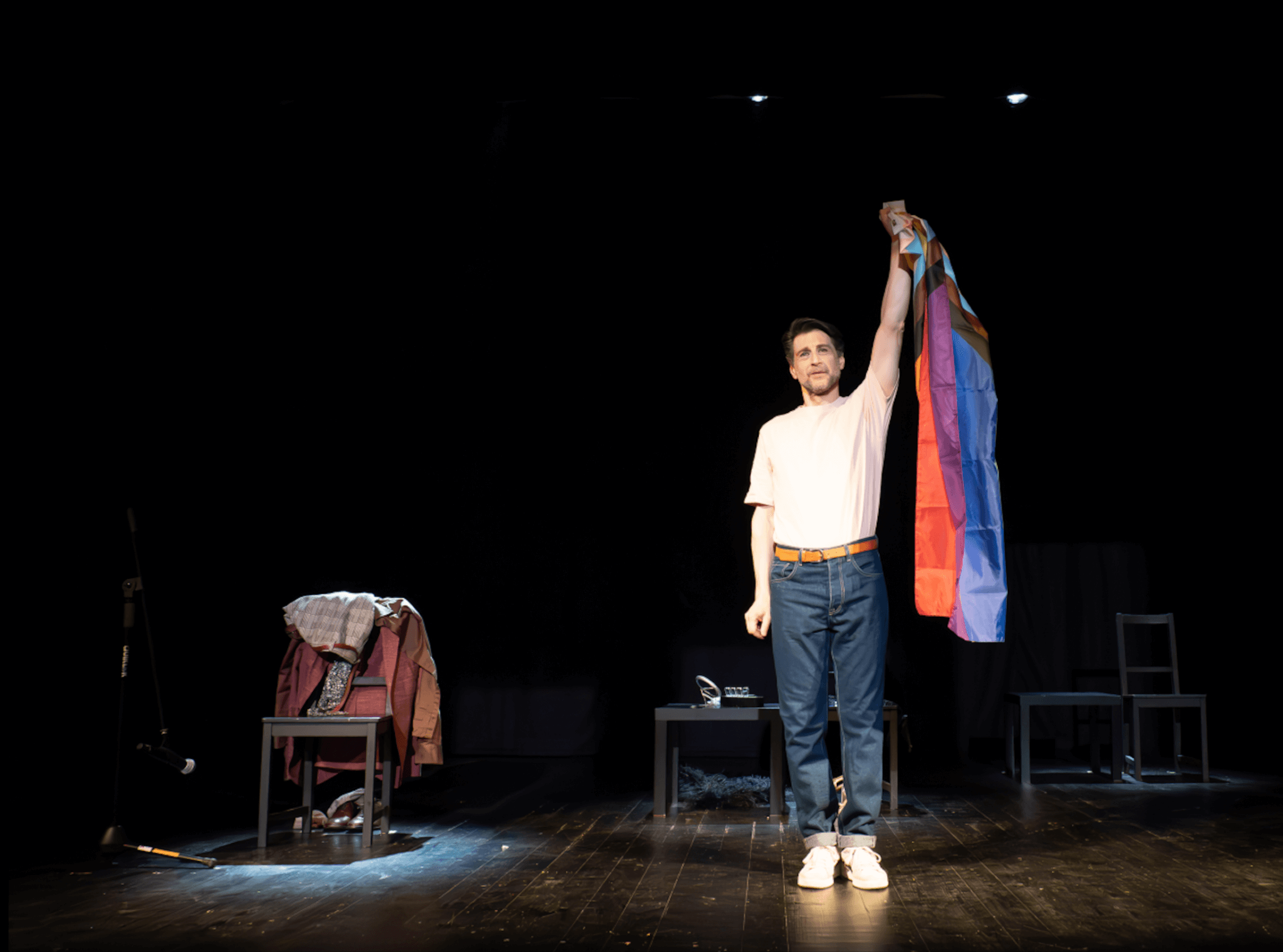 Massimo Di Michele in Riot Act