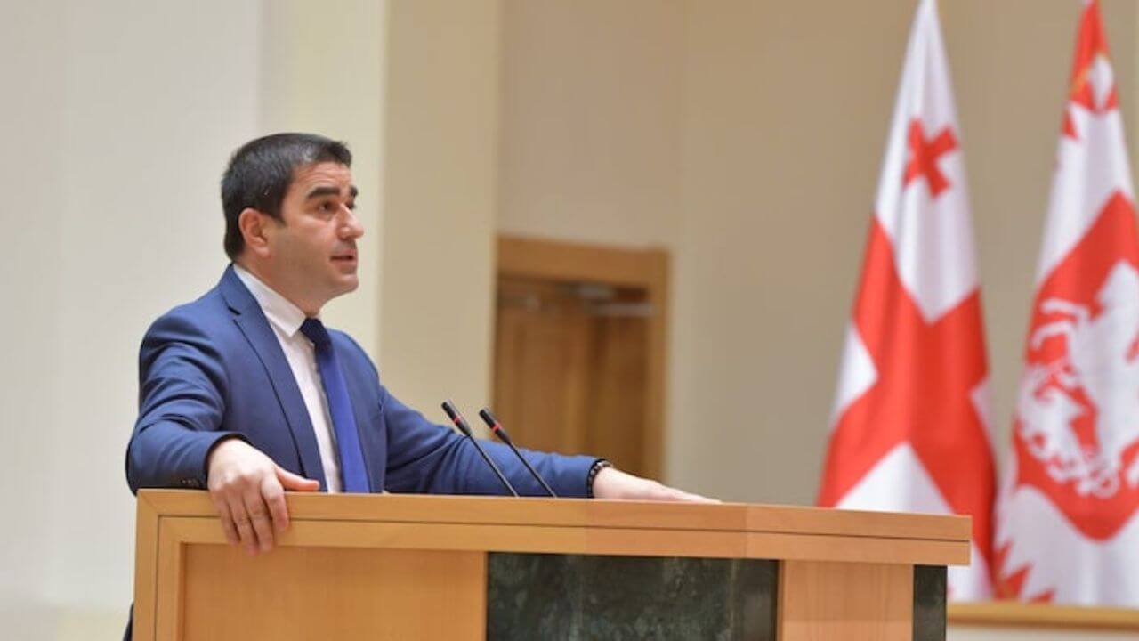 Georgia, approvata la legge anti-LGBTI+: cosa dice il testo