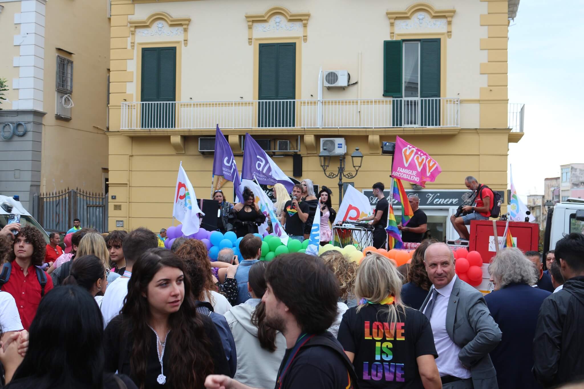 Vesuvio Pride 2024 - Torre del Greco, 28 settembre - FB (Francesco Della Donna)