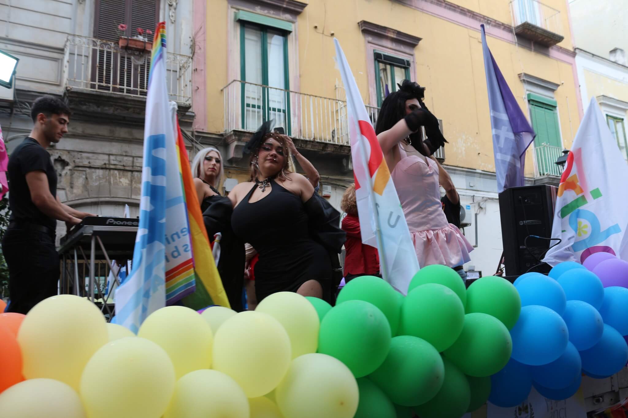 Vesuvio Pride 2024 - Torre del Greco, 28 settembre - FB (Francesco Della Donna)