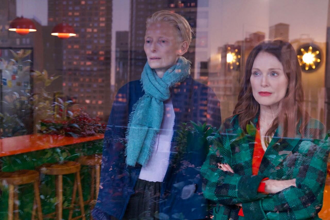 La Stanza Accanto di Pedro Almodovar con Tilda Swinton e Julianne Moore