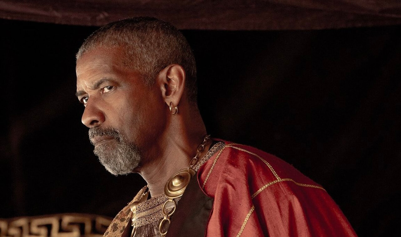 Il Gladiatore 2, Denzel Washington confessa: “Ho baciato un uomo nel film, l’hanno tagliato. Sono dei polli”