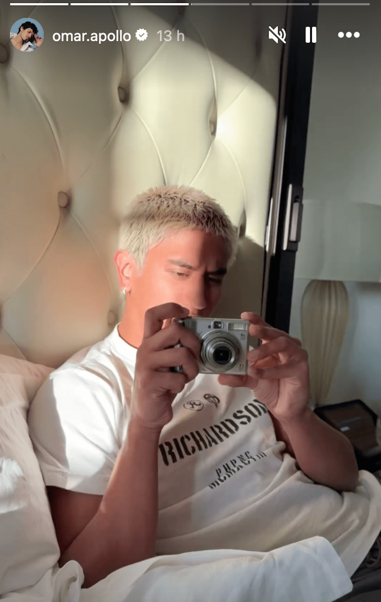 Omar Apollo presenta il nuovo fidanzato su Instagram? - Omar Apollo fidanzato 2 - Gay.it