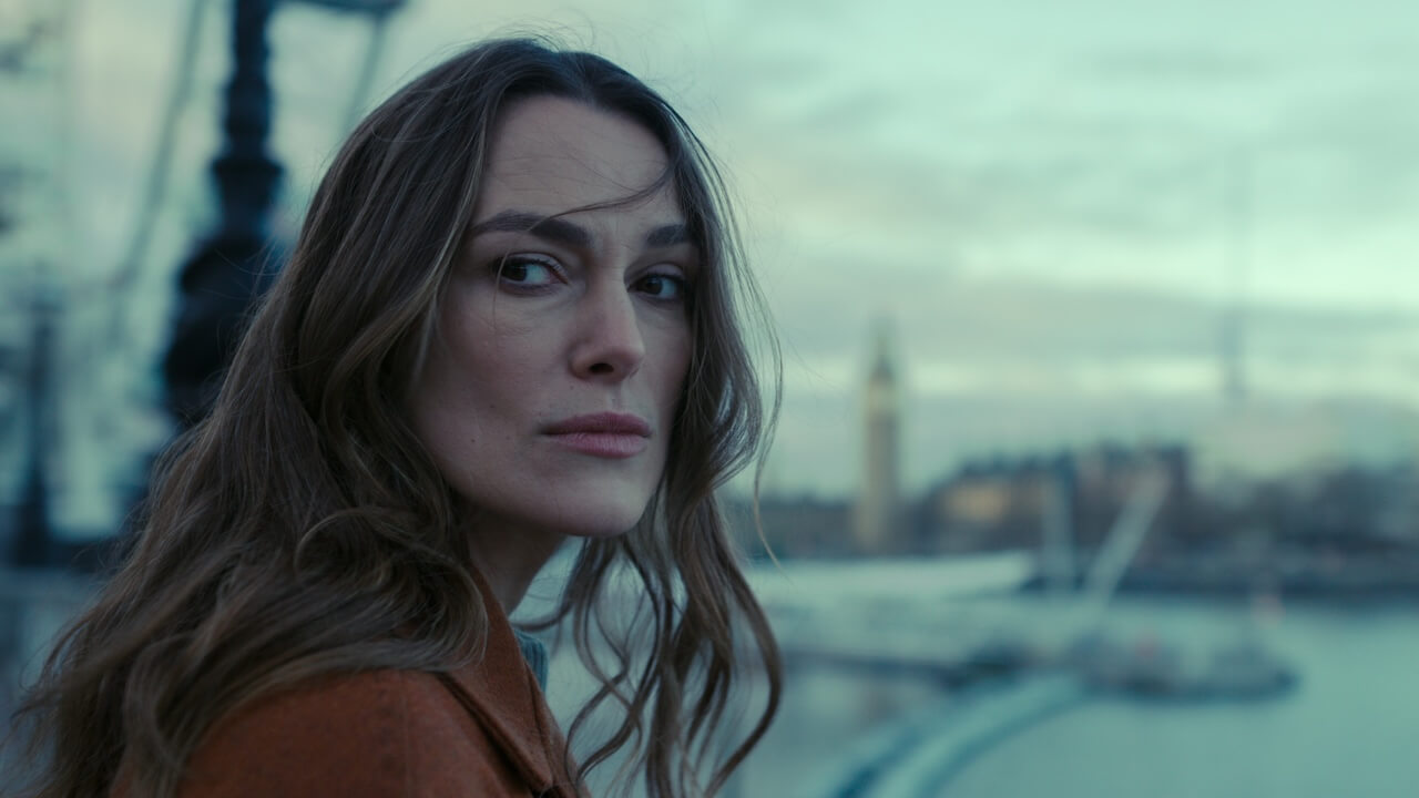 Black Doves, Ben Whishaw e la storia d'amore queer nella serie spy-thriller con Keira Knightley - BlackDoves TrailerDebut Image 10 - Gay.it