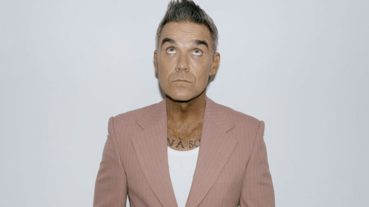 Robbie Williams: “Mai succhiato un ca**o, non troverete mai nessuno che volesse essere gay quanto me”