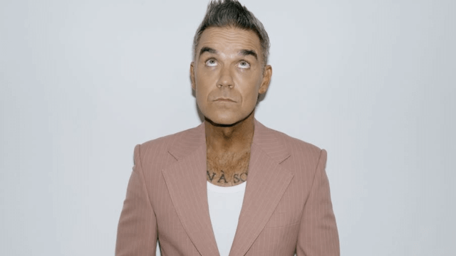 Robbie Williams: "Mai succhiato un ca**o, non troverete mai nessuno che volesse essere gay quanto me" - Robbie Williams - Gay.it