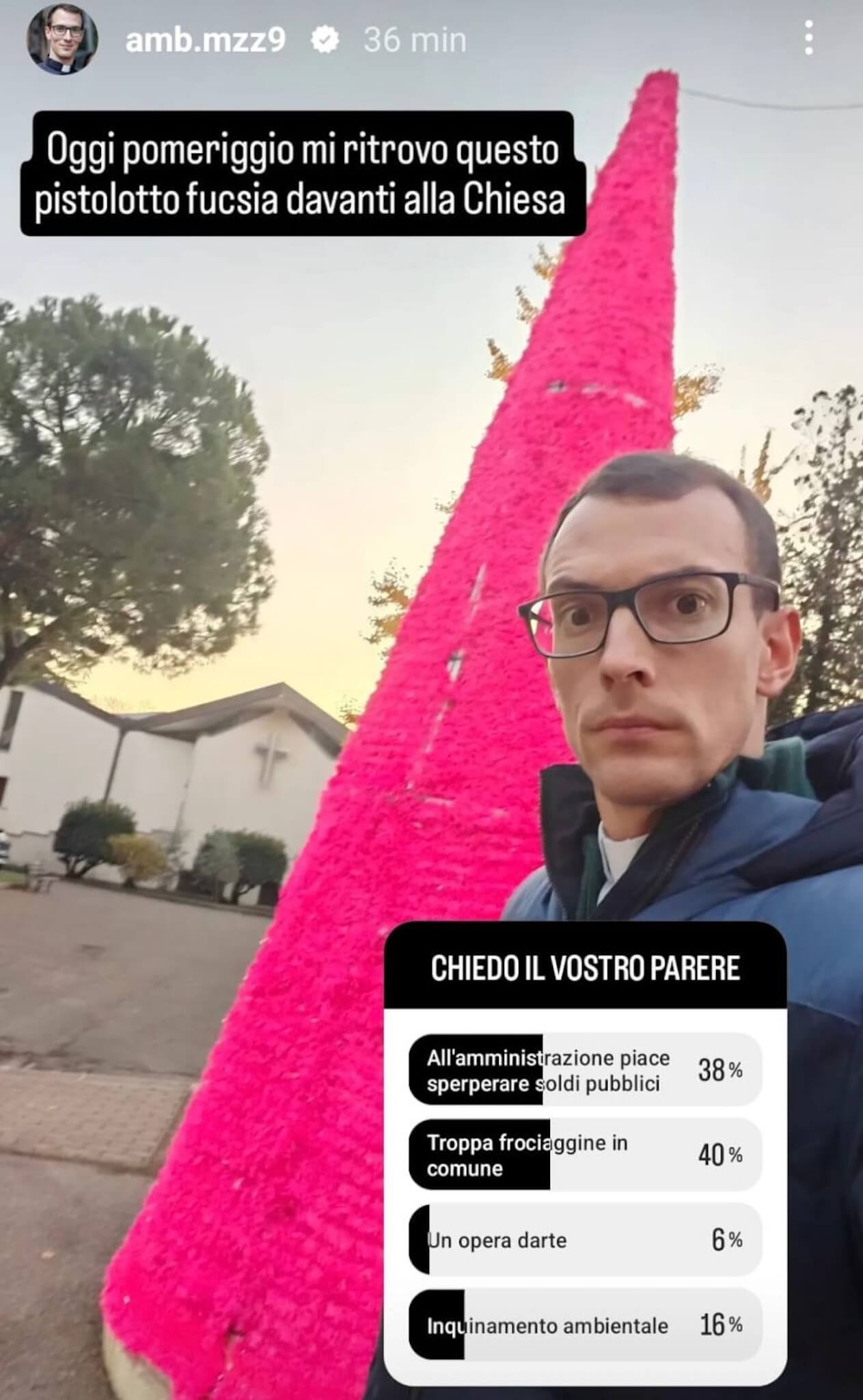 Don Ambrogio Mazzai, il prete di Verona contro l'albero fucsia del comune lancia un sondaggio a tinte omofobe (VIDEO) - don Mazzai Verona frociaggine - Gay.it