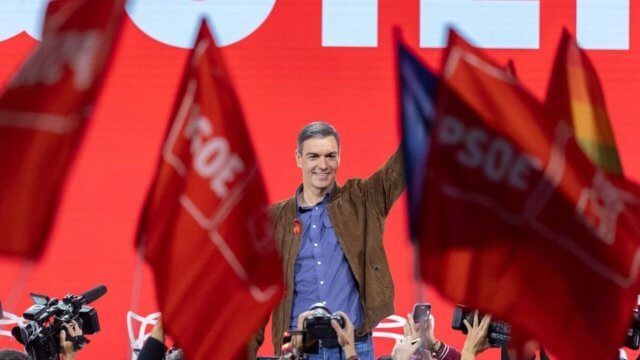 Spagna, i socialisti di Sanchez tolgono la Q da LGTBI ed escludono le donne trans dagli sport femminili - spagna matrimonio egualitario aborto costituzione - Gay.it