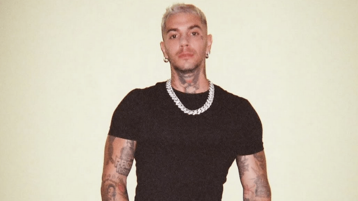 Emis Killa indagato e daspato si ritira da Sanremo 2025