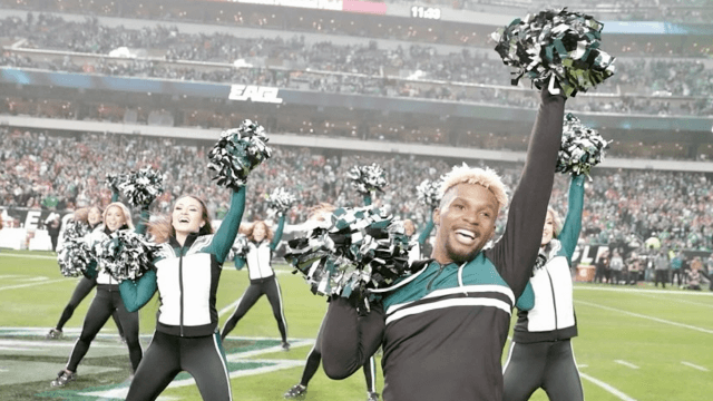 James Christian LeGette, il cheerleader gay dichiarato che ballerà al Super Bowl 2025 - James Christian LeGette al SUPER BOWL - Gay.it