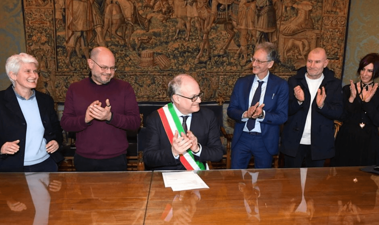 Roma, Gualtieri non si ferma: trascritto il decimo certificato di nascita estero con due mamme