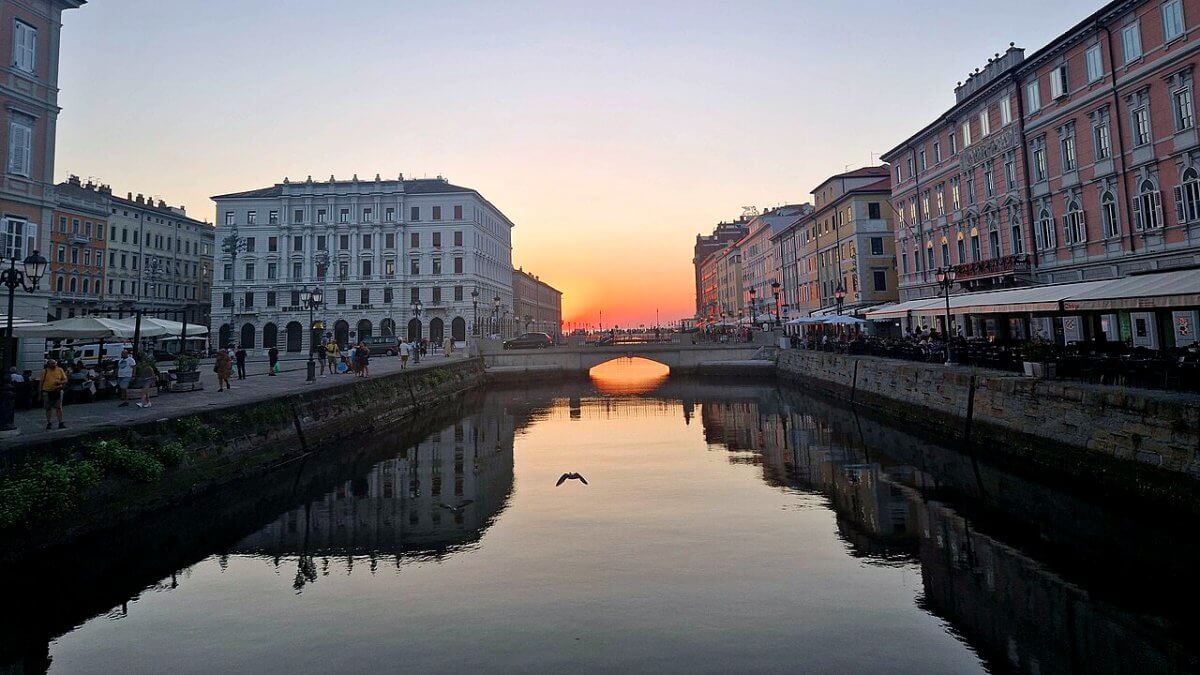 Trieste queer: la guida 2025 alla movida LGBTIQ+