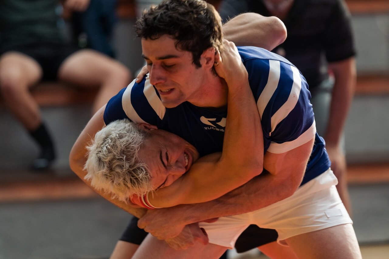 Olympo, dai produttori di Elite la nuova serie Netflix con Nuno Gallego tra sport e queerness (FOTO) - 06 Olympo S01 E02 030924 matiasuris DSC09050 - Gay.it