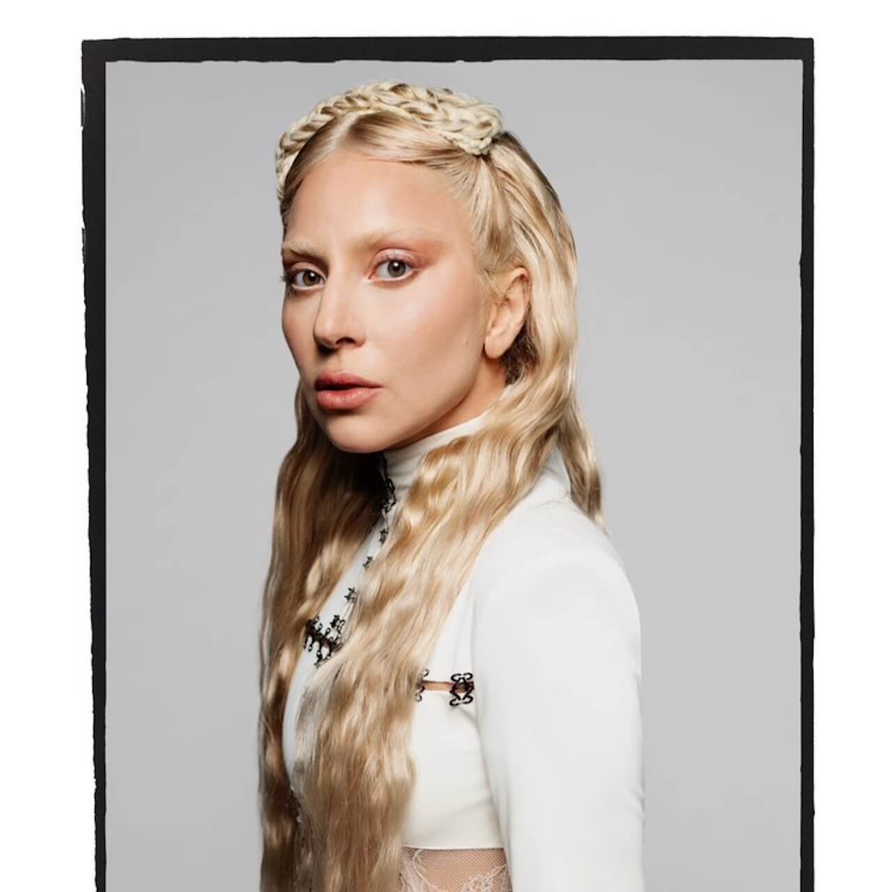 Lady Gaga, cosa significa la parola "Abracadabra”? - Abracadabra Lady Gaga. Copertina - Gay.it
